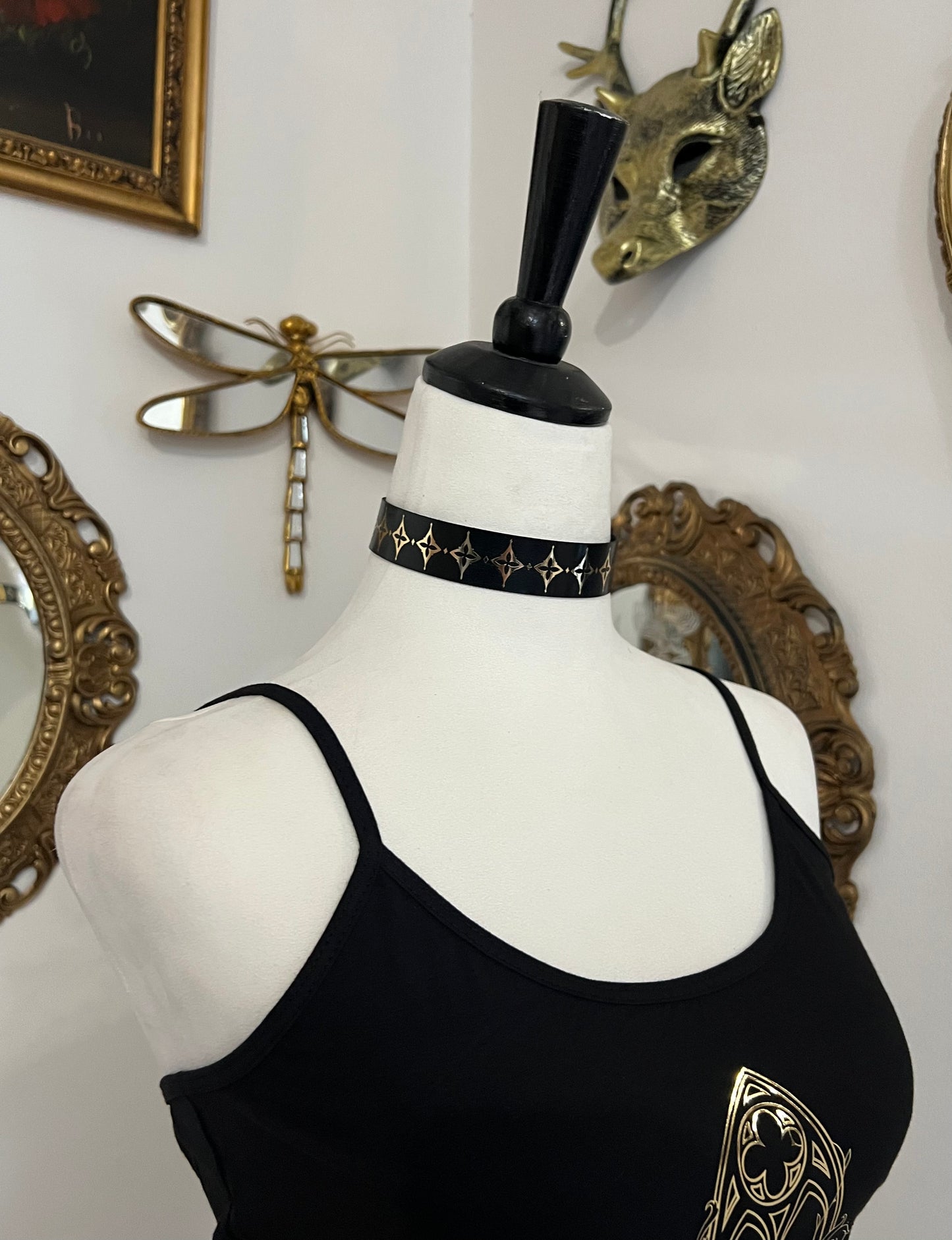 Cathedral window choker in Gold or Silver foil
