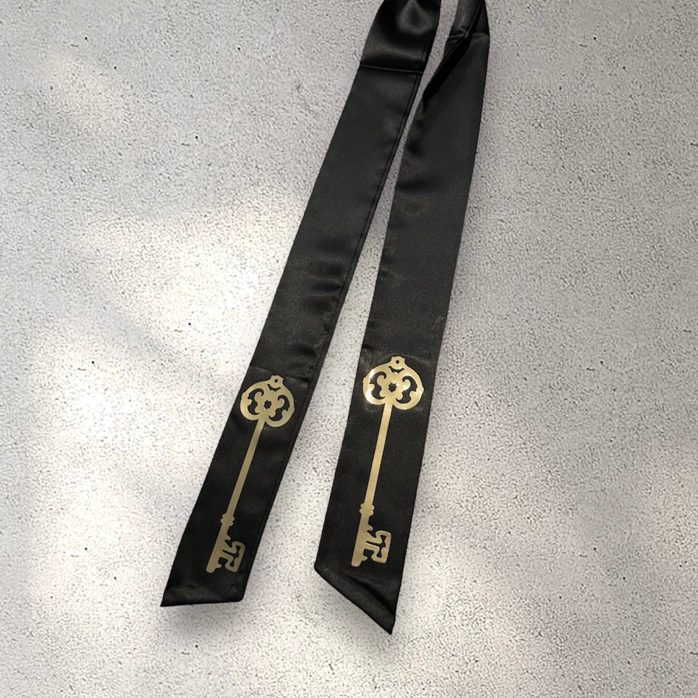Hair Bow - hair ribbon - Cathedral window - Sword - Key