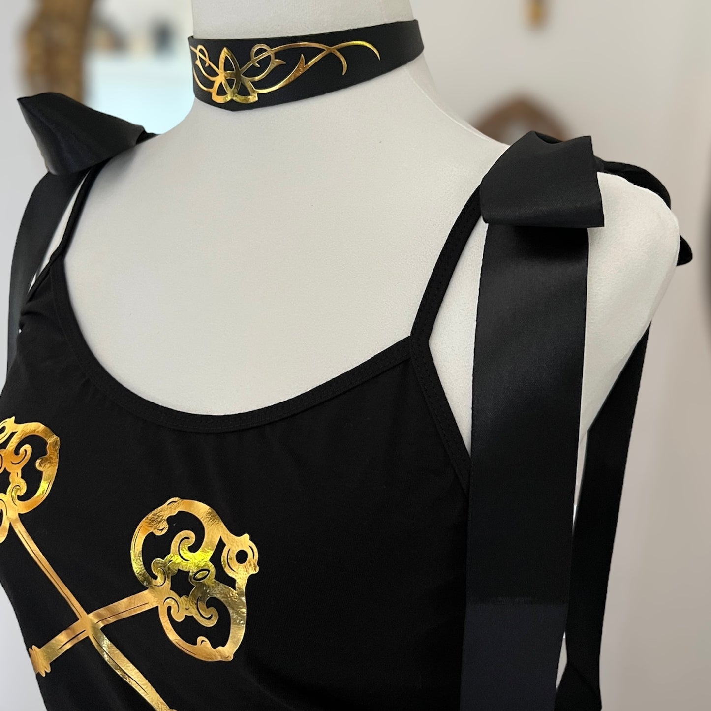Victorian Key top in Gold foil or Silver foil