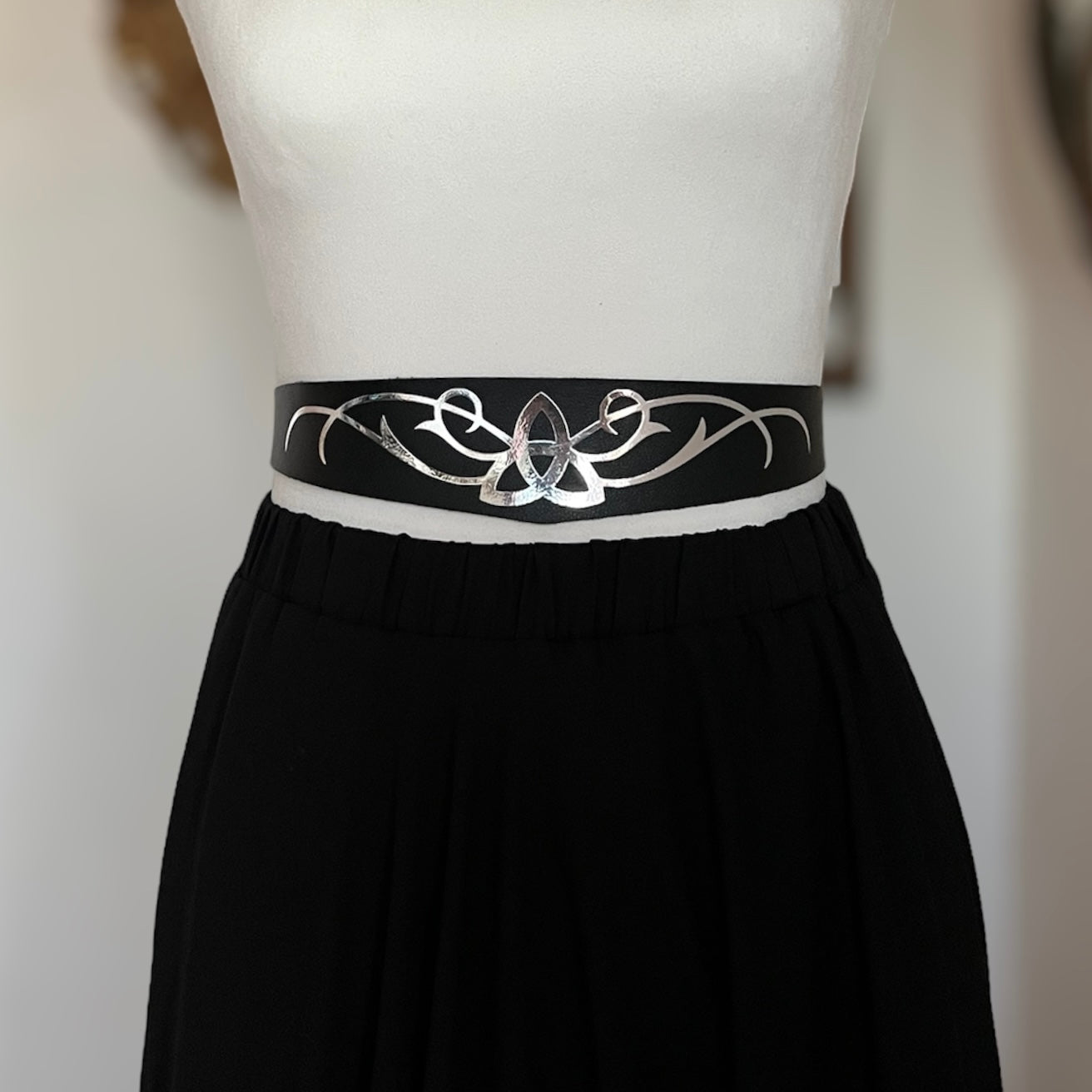 Triquetra celtic belt