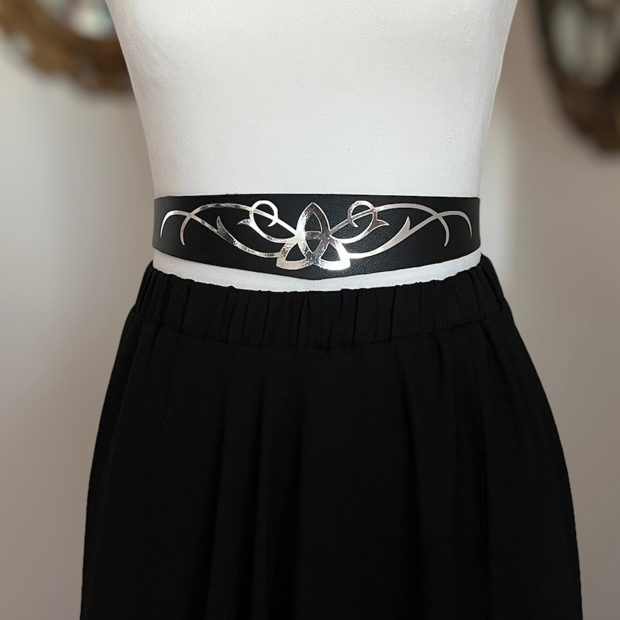 Triquetra celtic belt