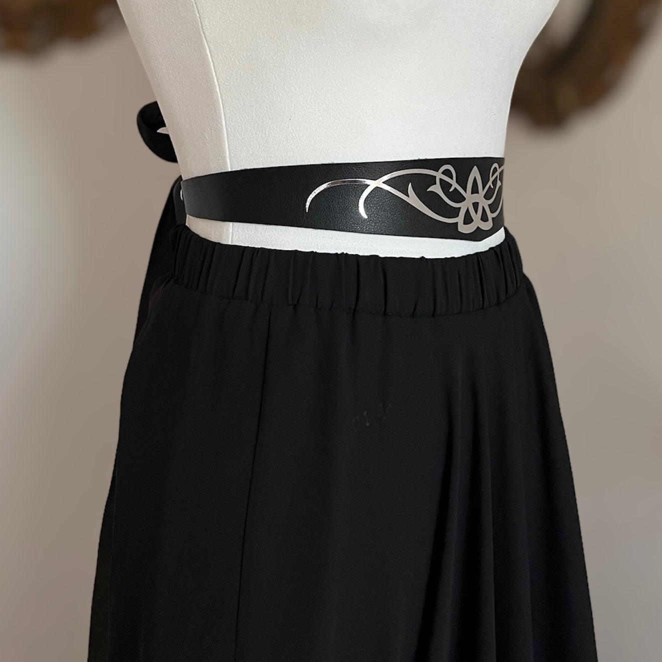 Triquetra celtic belt