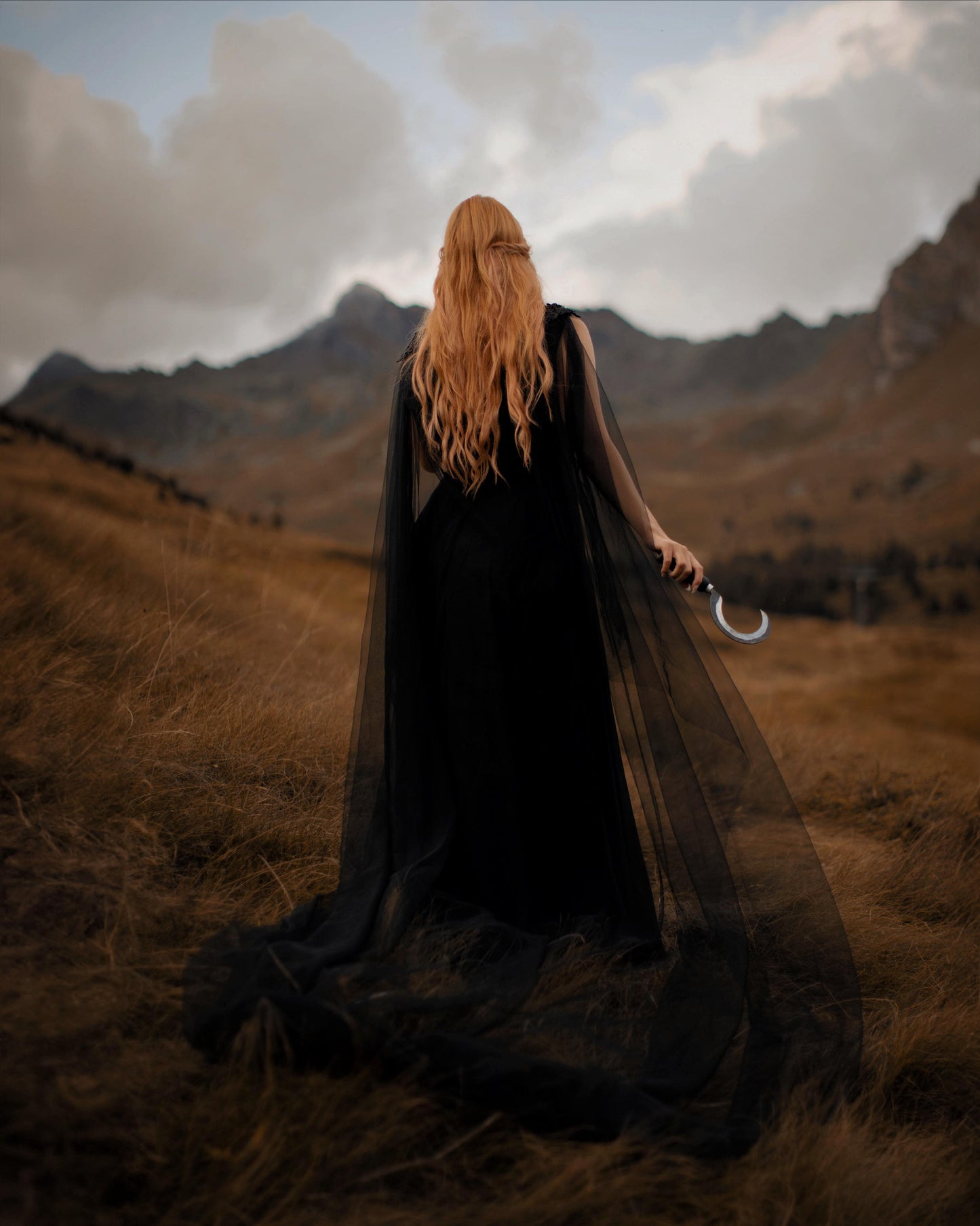 Dark Fantasy Veil in Tulle
