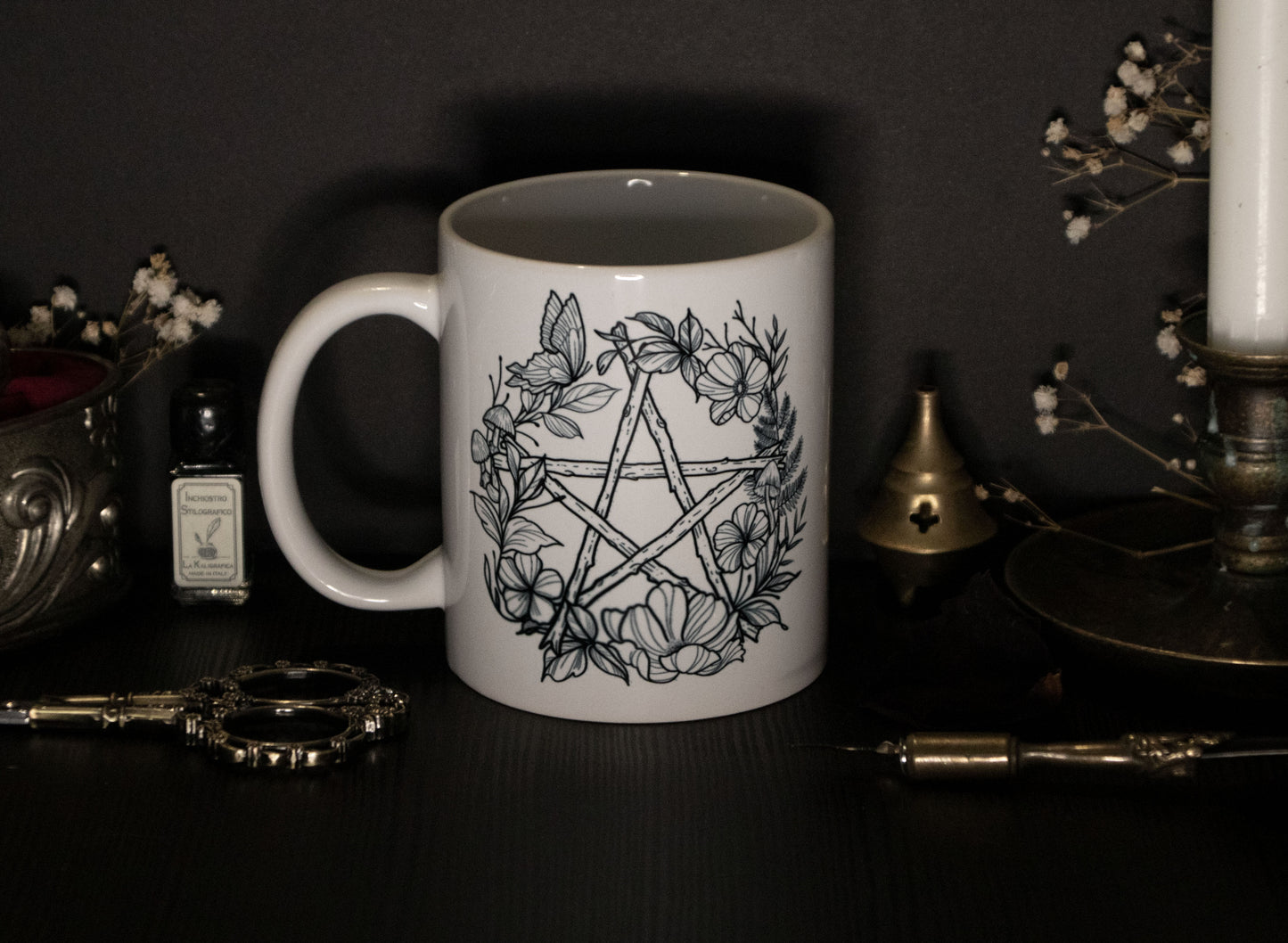 Witch mug with pentacle