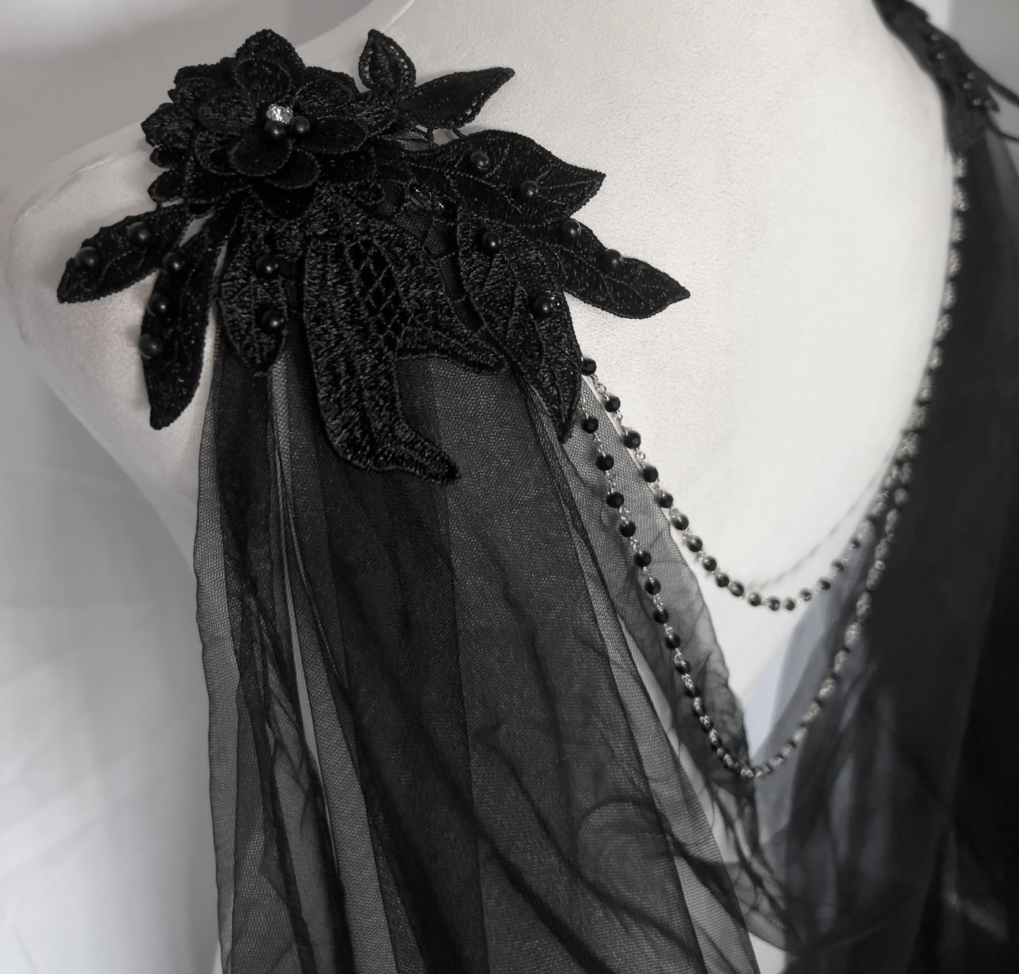 Dark Fantasy Veil in Tulle