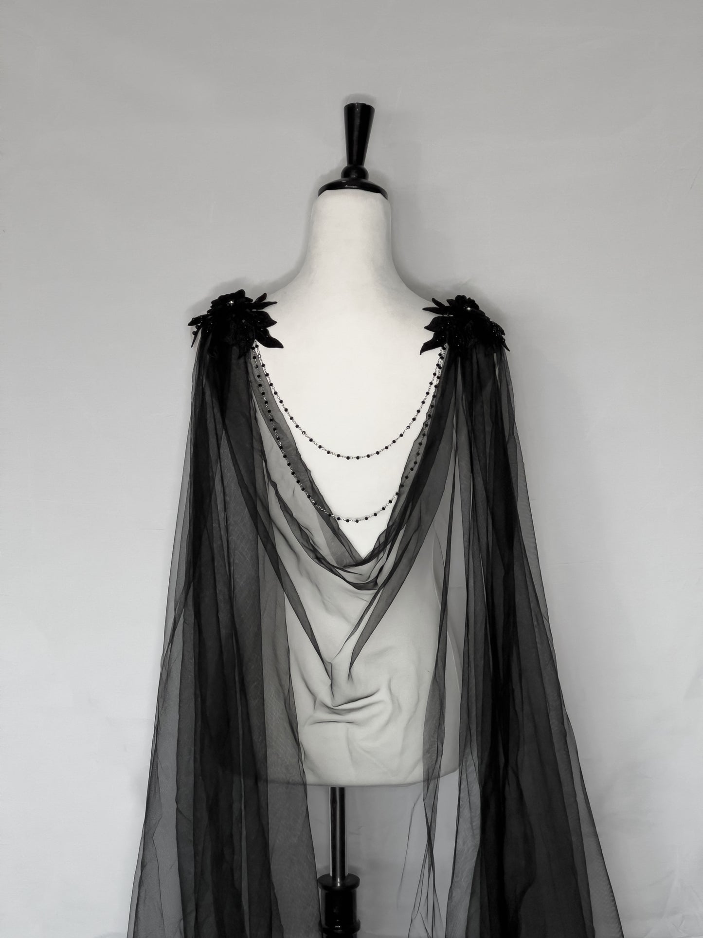 Dark Fantasy Veil in Tulle