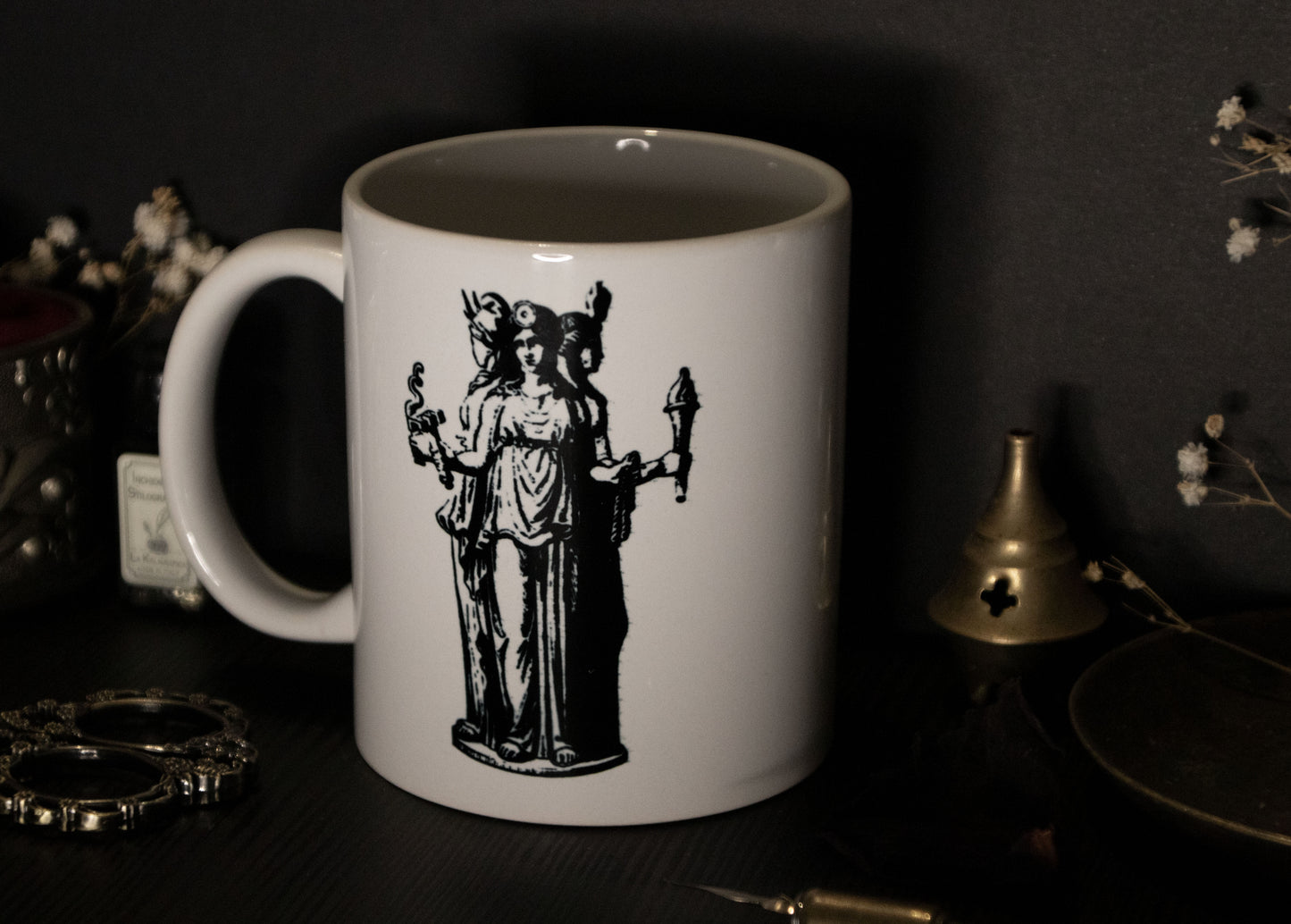 Witch mug with Hecate illustration 1880s