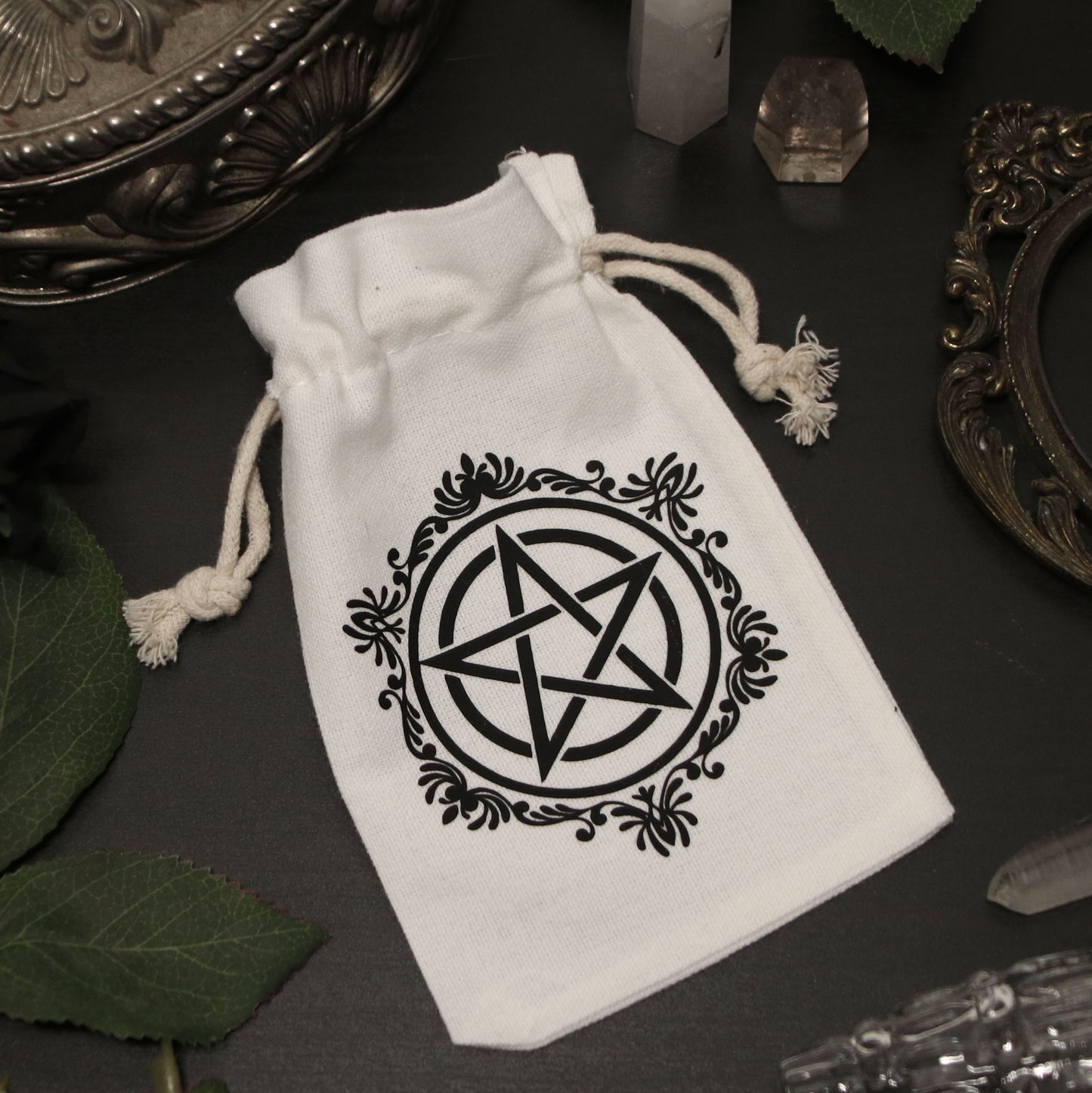 Esoteric little bag with Pentacles