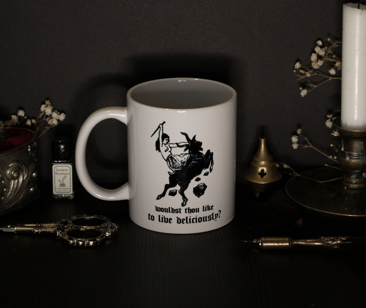 Witch mug with medieval witchcraft illustration - Life deliciously