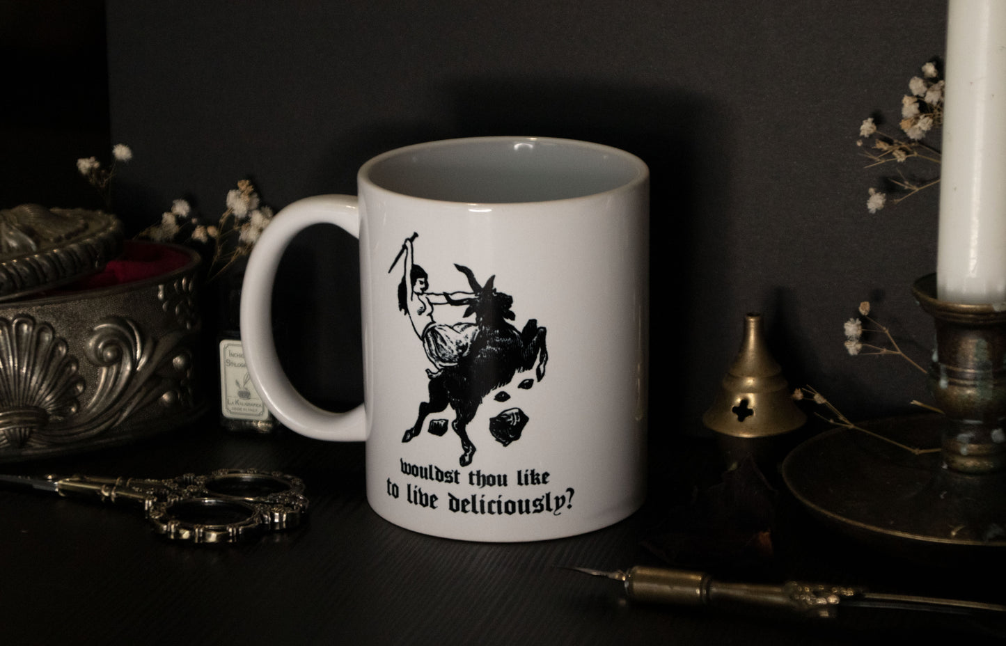 Witch mug with medieval witchcraft illustration - Life deliciously